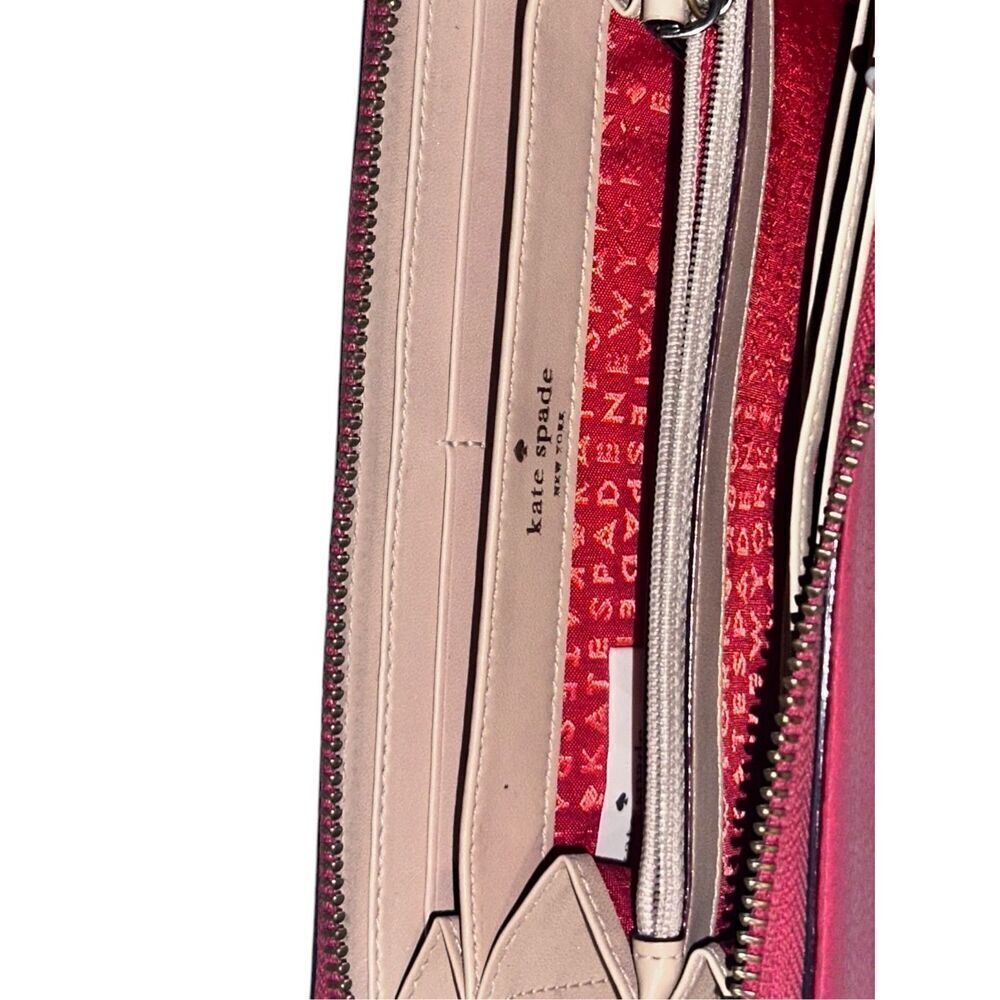Beautiful Kate Spade Wallet Plenty Of Storage Wallet One Size Deep Hibiscus zip - Picture 3 of 6